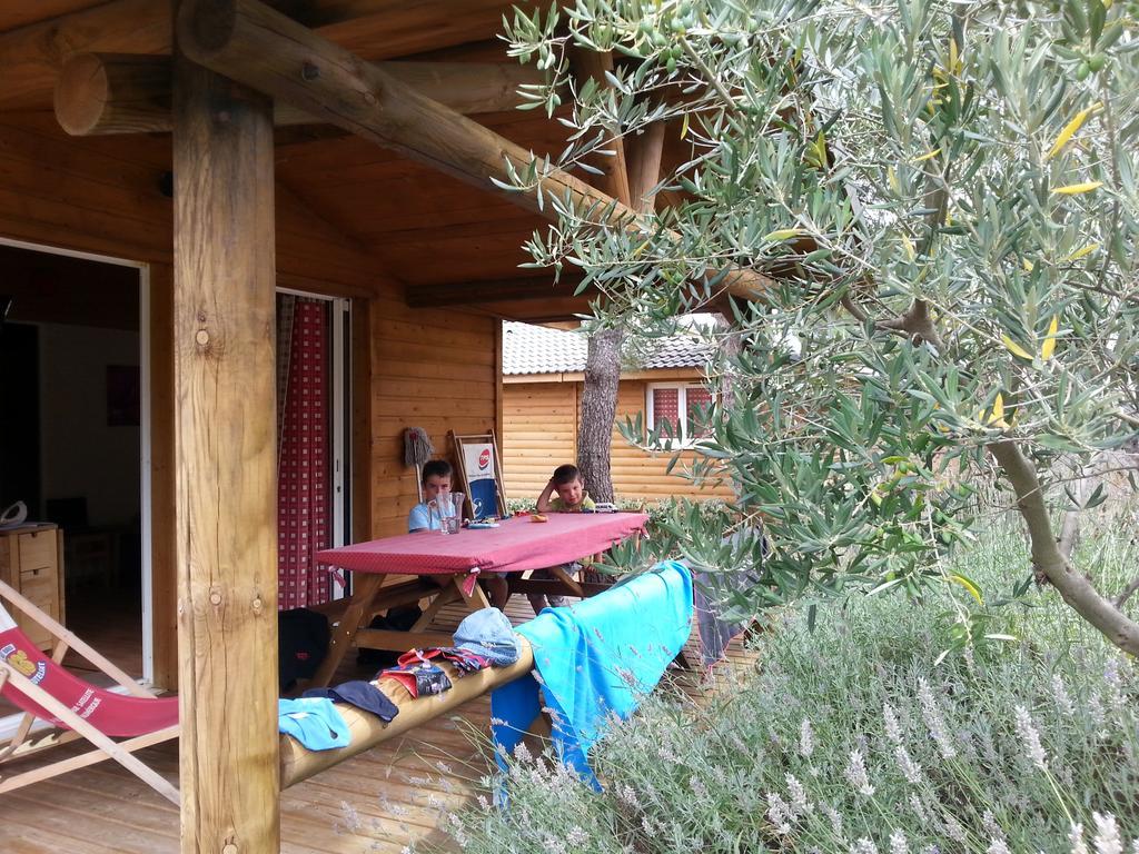 Parc résidentiel les Hauts de Baldy Agde Esterno foto